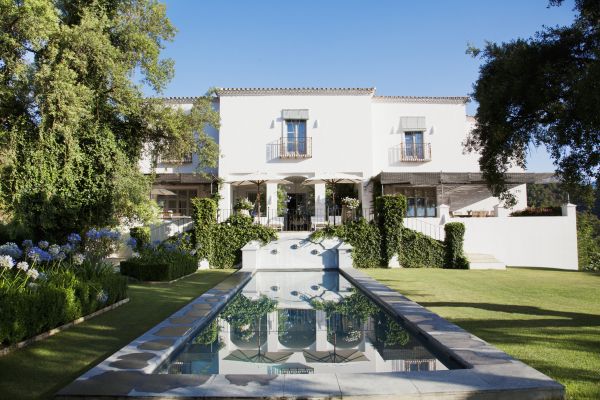 Stucco Restoration Service